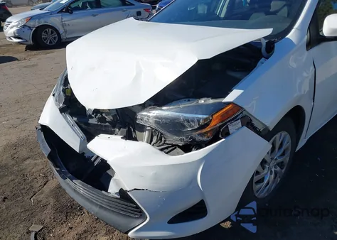 2017 Toyota Corolla Le из США, поврежденный, VIN 5YFBURHE7HP693863